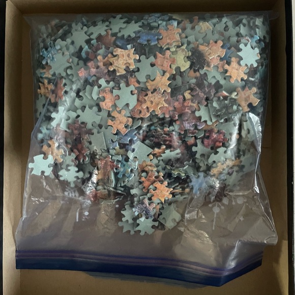 Winnie the Pooh Photomosaic Jigsaw Puzzle (1000 Pieces) - Picture 4 of 4